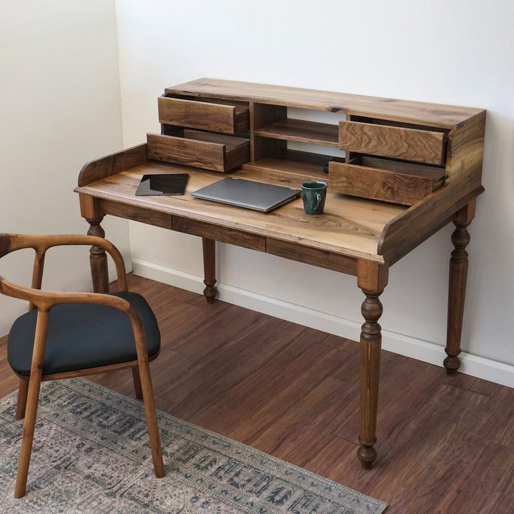 Ceviz Çekmeceli Çalışma Masası| El Yapımı Mobilya | Yazı Masası | Ev Ofis Masası - Furni Treasure